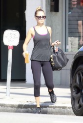 NICOLE RICHIE