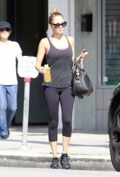 NICOLE RICHIE