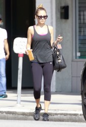 NICOLE RICHIE