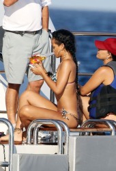 RIHANNA