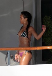 RIHANNA