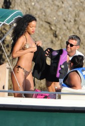 RIHANNA