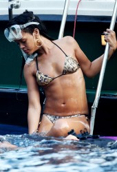 RIHANNA