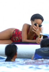 RIHANNA