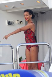 RIHANNA
