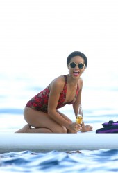RIHANNA