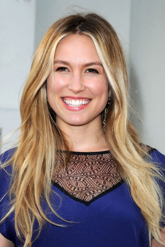 SARAH CARTER