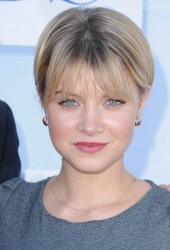 SARAH JONES