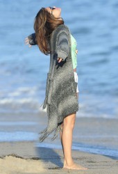 SELENA GOMEZ
