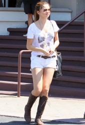 SELENA GOMEZ