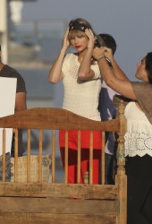 TAYLOR SWIFT