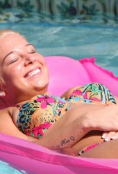 TULISA CONTOSTAVLOS