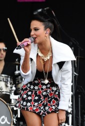 TULISA CONTOSTAVLOS