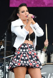 TULISA CONTOSTAVLOS
