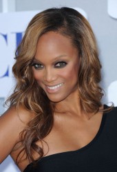 TYRA BANKS