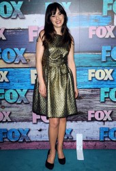 ZOOEY DESCHANEL