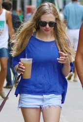 AMANDA SEYFRIED