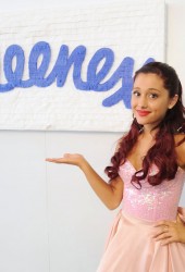 ARIANA GRANDE