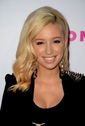 CHRISTIAN SERRATOS