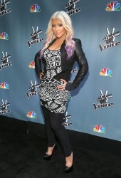 CHRISTINA AGUILERA