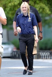 DAKOTA FANNING