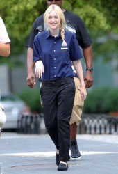 DAKOTA FANNING