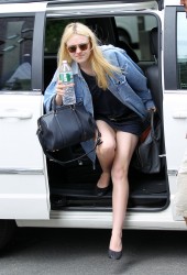 DAKOTA FANNING