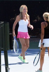 HEATHER LOCKLEAR