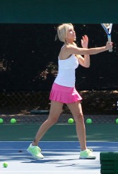 HEATHER LOCKLEAR
