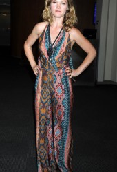 JULIA STILES
