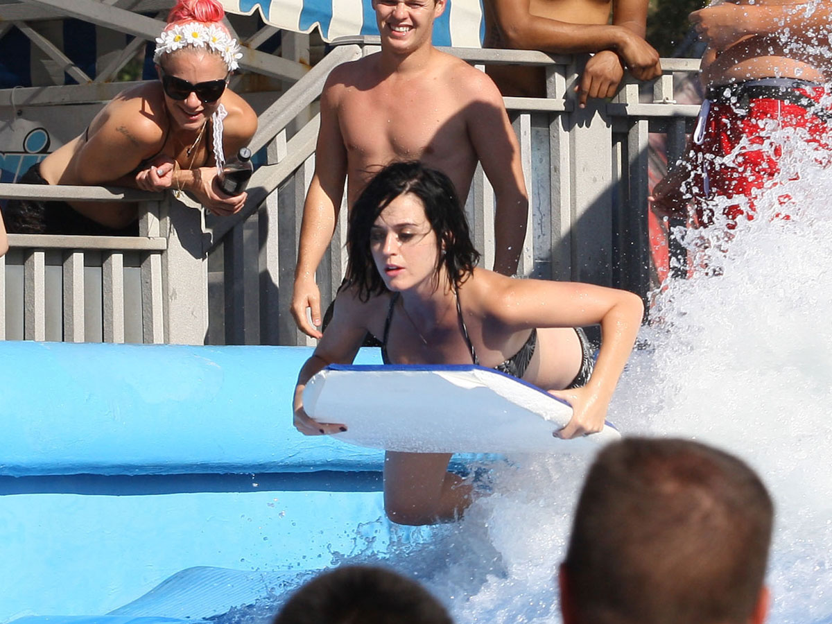 KATY PERRY Bikini Bottoms Fall Down at the Water Park in San