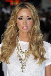 LAUREN POPE