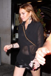 LINDSAY LOHAN