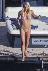 MICHELLE HUNZIKER