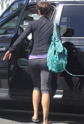 MILA KUNIS