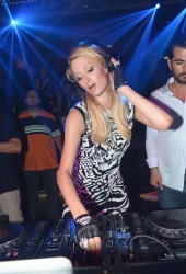 PARIS HILTON