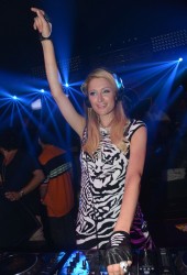 PARIS HILTON