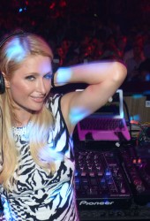 PARIS HILTON