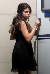 SELENA GOMEZ