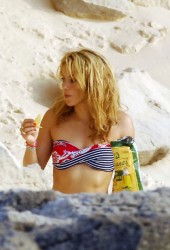 SHAKIRA