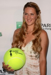 VICTORIA AZARENKA