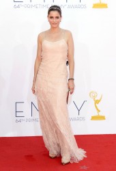 AMANDA PEET