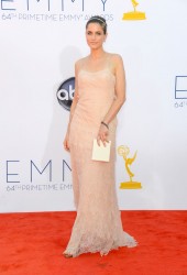 AMANDA PEET