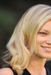 AMY SMART