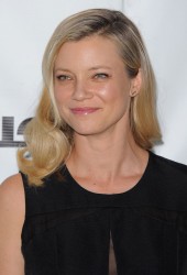 AMY SMART