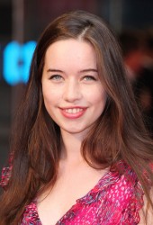 ANNA POPPLEWELL