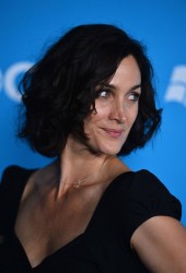 CARRIE-ANNE MOSS