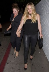 HILARY DUFF
