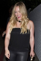 HILARY DUFF