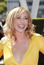 KARI BYRON